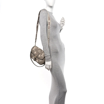Louis Vuitton Empreinte Monogram Giant Diane Tourterelle Creme 2 of 9