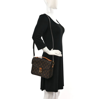 Louis Vuitton Monogram Pochette Metis 2 of 12