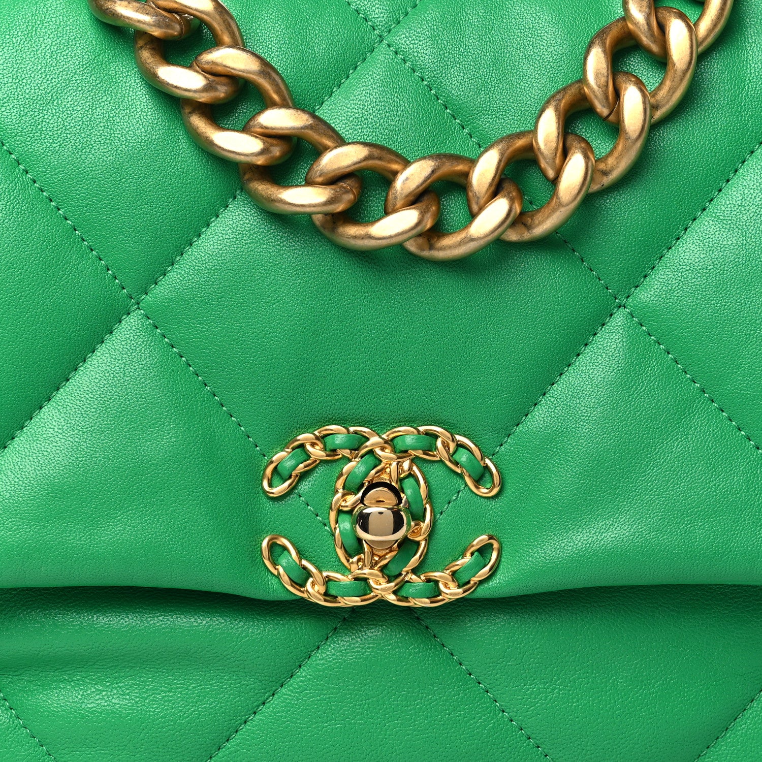 Chanel Lambskin Quilted Large Chanel 19 Flap Green 8 of 10