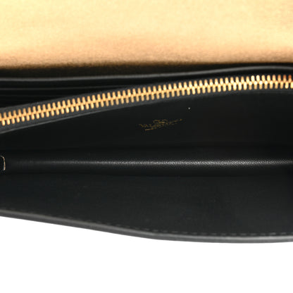 Valentino Garavani Raffia VLogo Wallet on Chain Gold 8 of 12