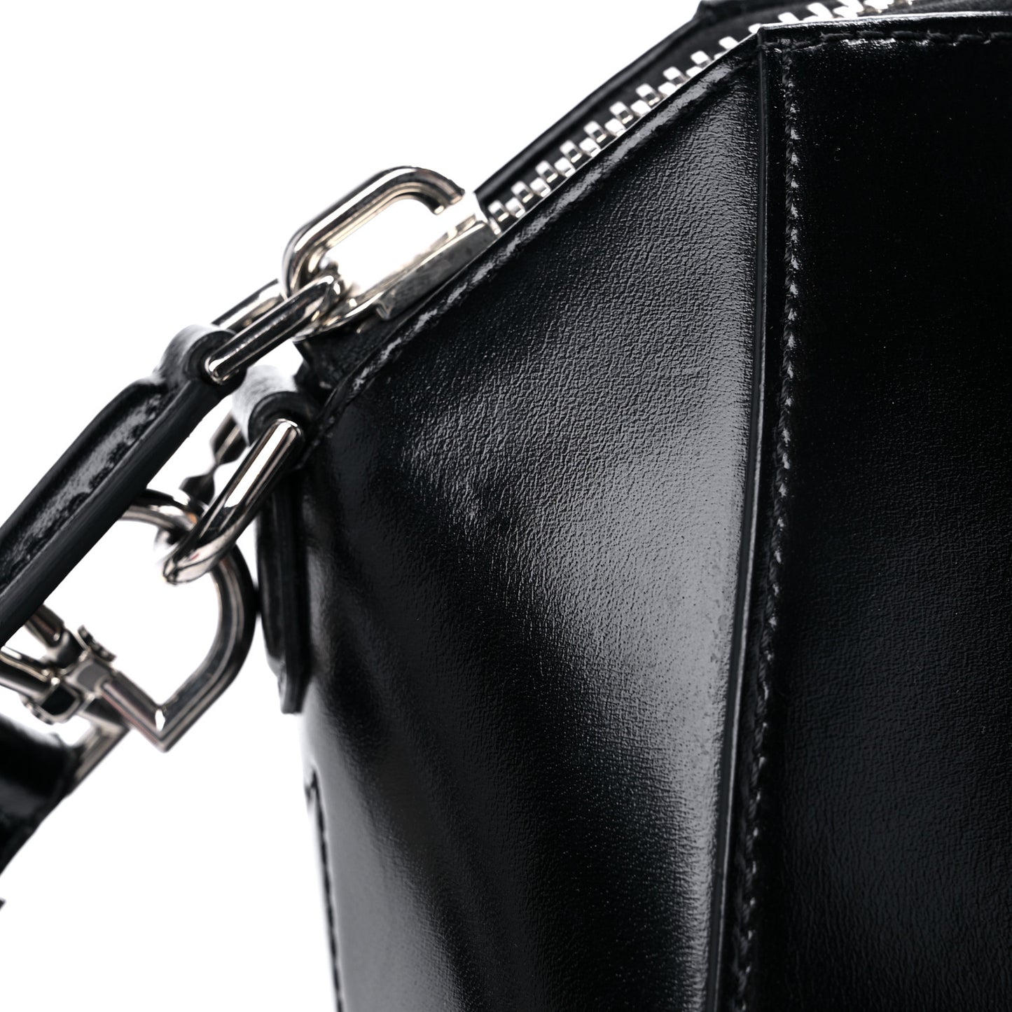 Shiny Lord Calfskin Small Antigona Black
