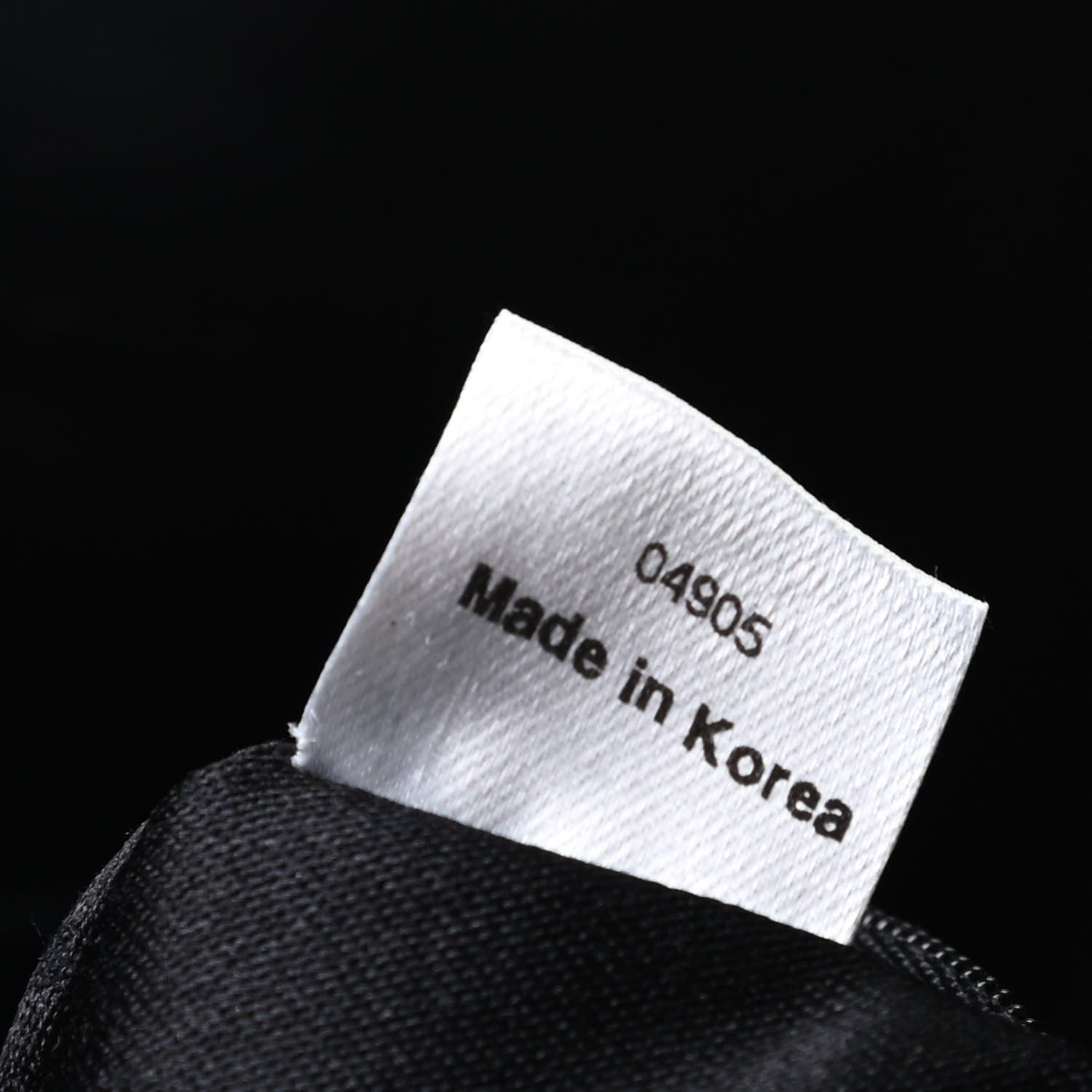 MCM Visetos Essential Drawstring Bucket Bag Black 9 of 15
