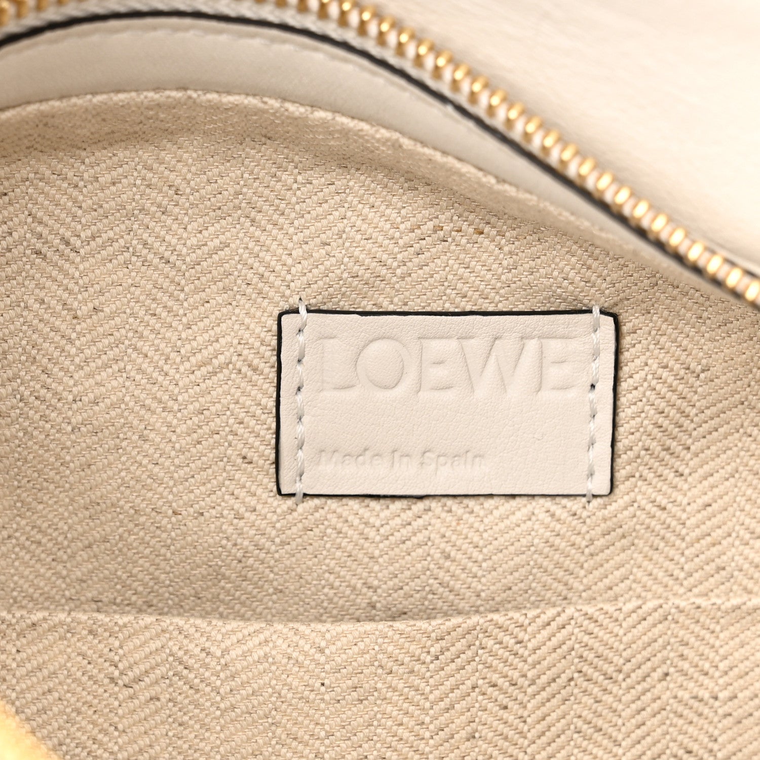 Loewe Calfskin Puzzle Hobo White 6 of 10