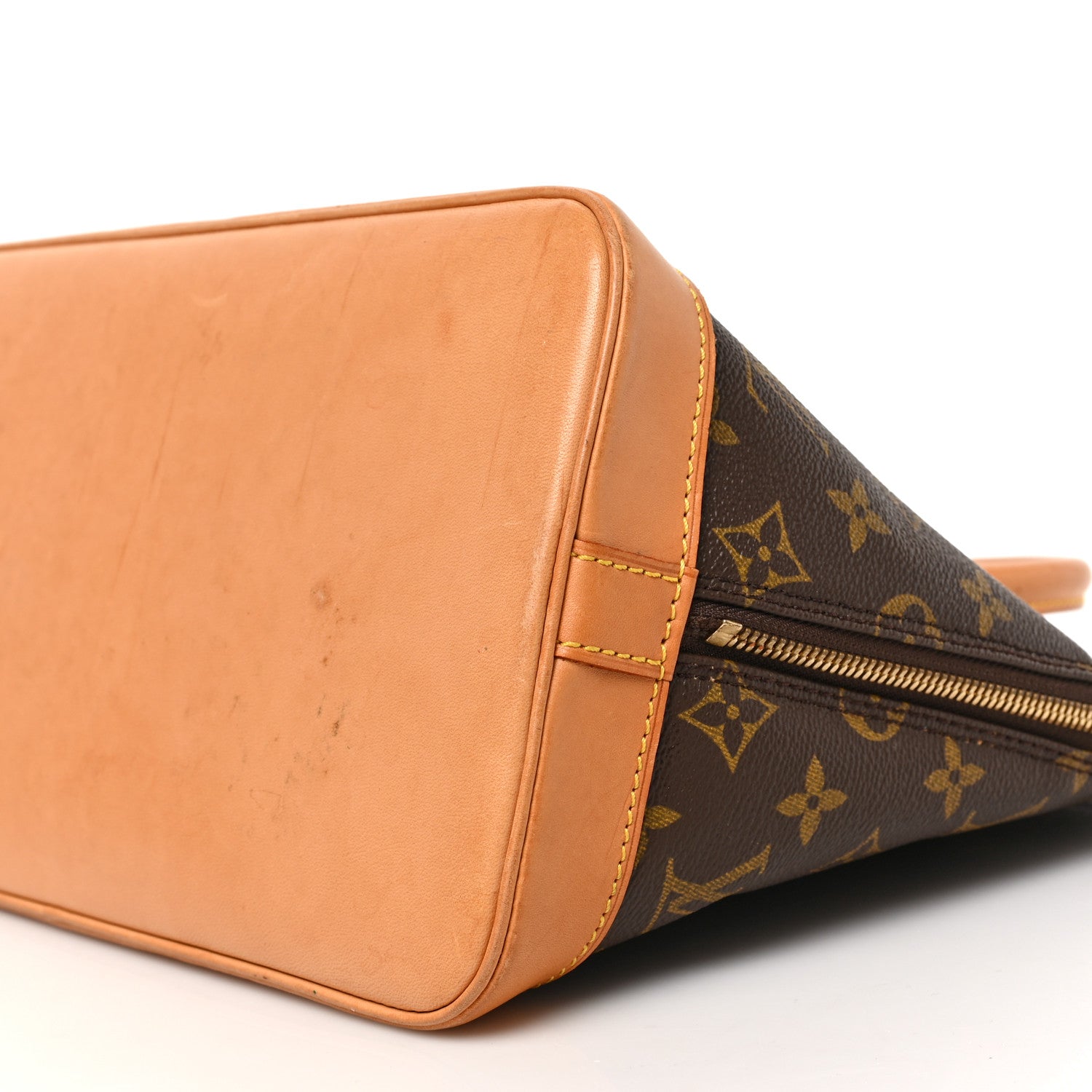 Louis Vuitton Monogram Alma PM 8 of 9