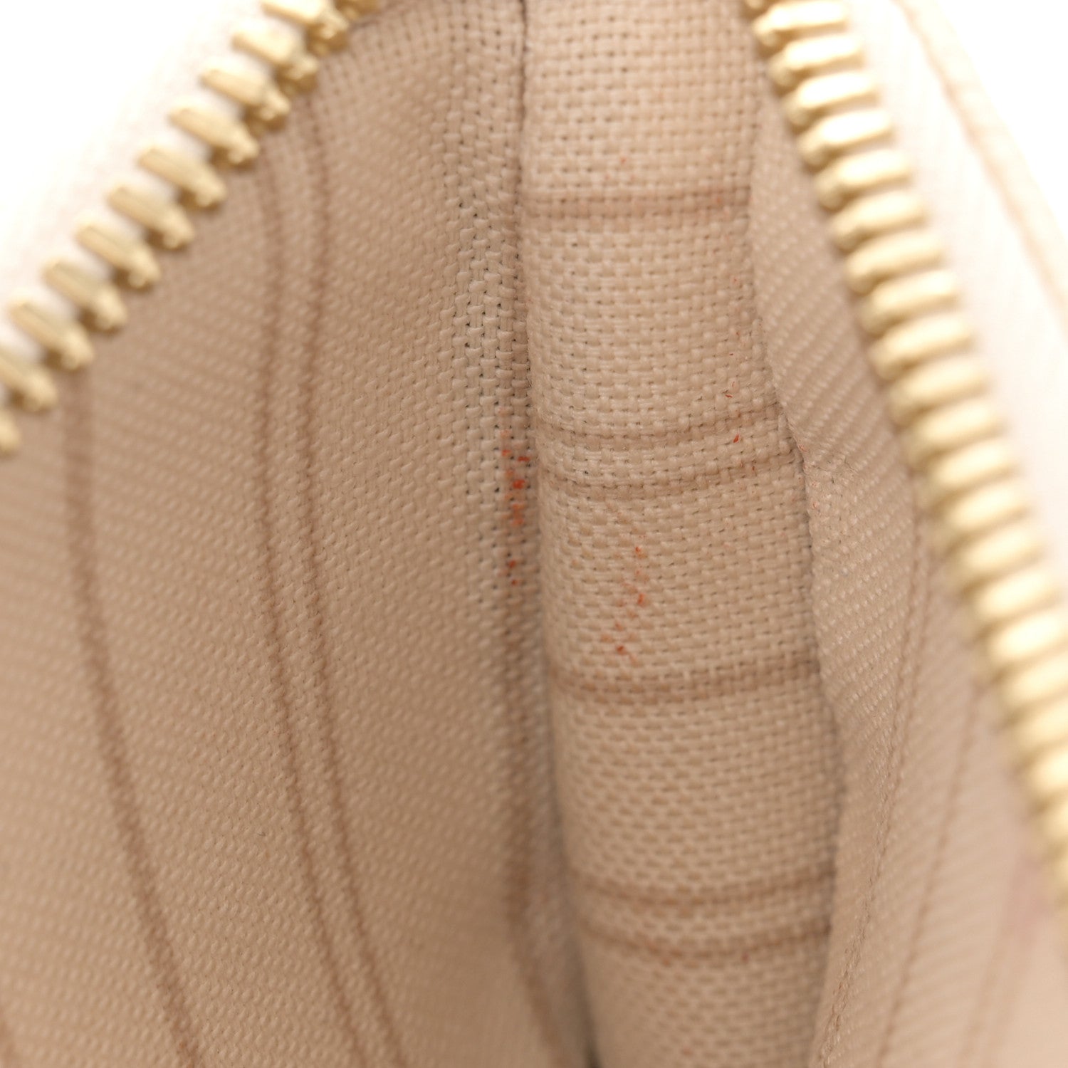 Louis Vuitton Empreinte Easy Pouch On Strap Cream 10 of 10
