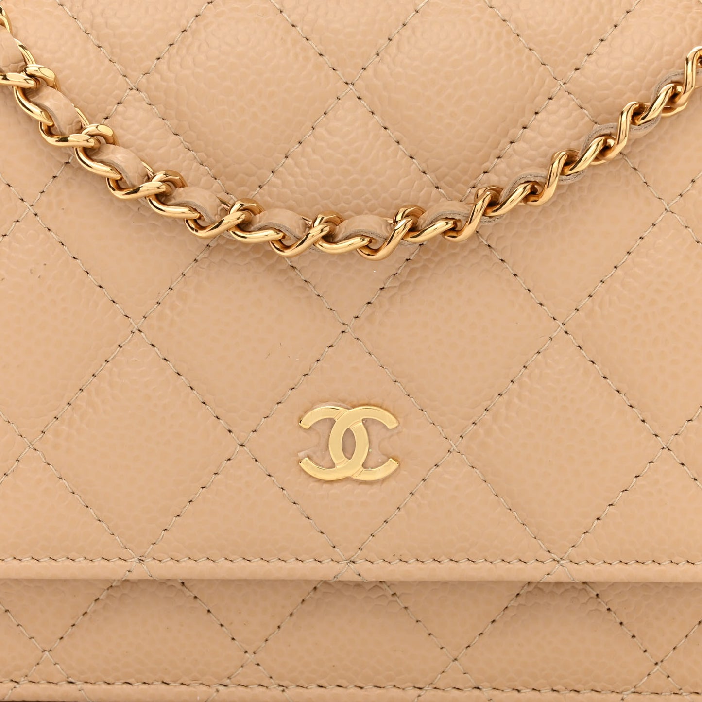 Caviar Quilted Wallet On Chain WOC Beige