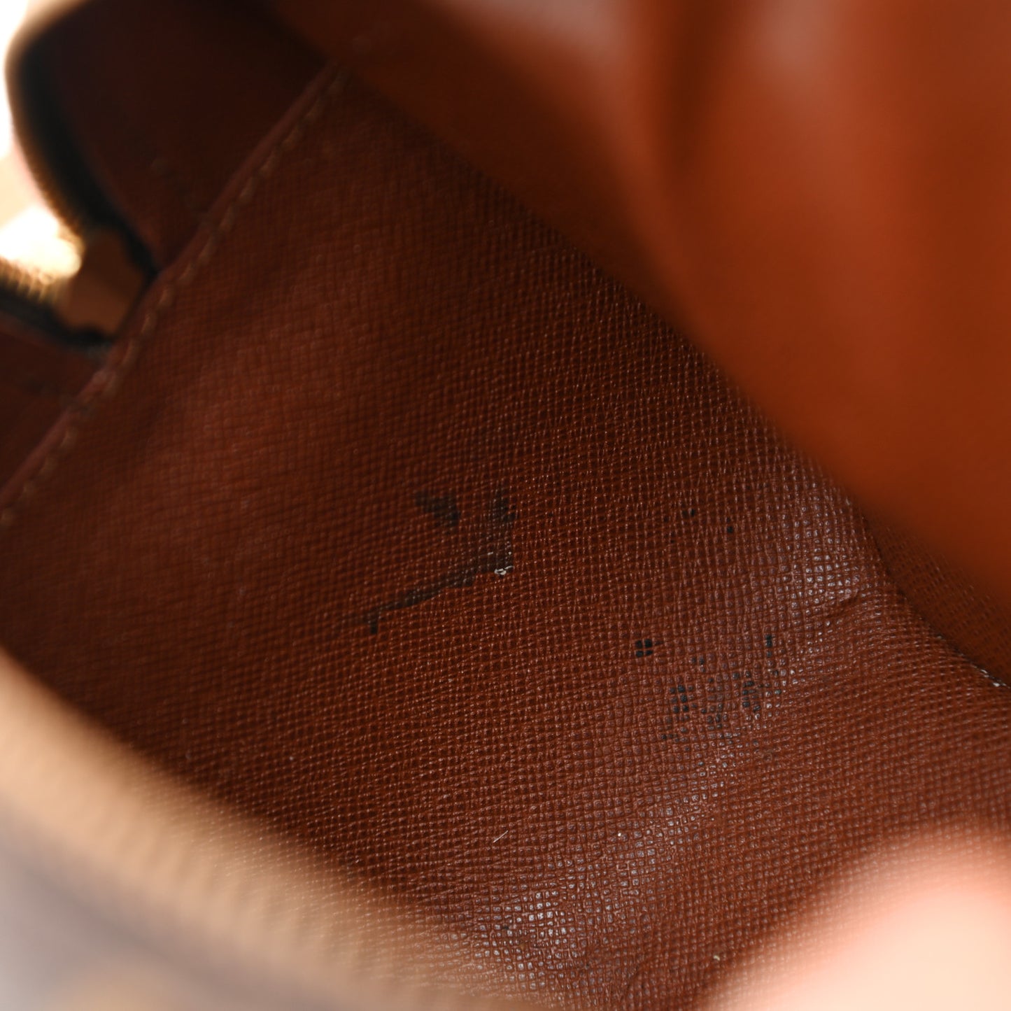 Monogram Blois