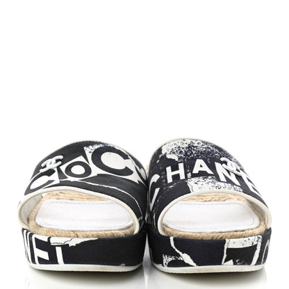Chanel Fabric Grosgrain Printed CC Espadrille Slip On Sandals 35 White Black 2 of 7