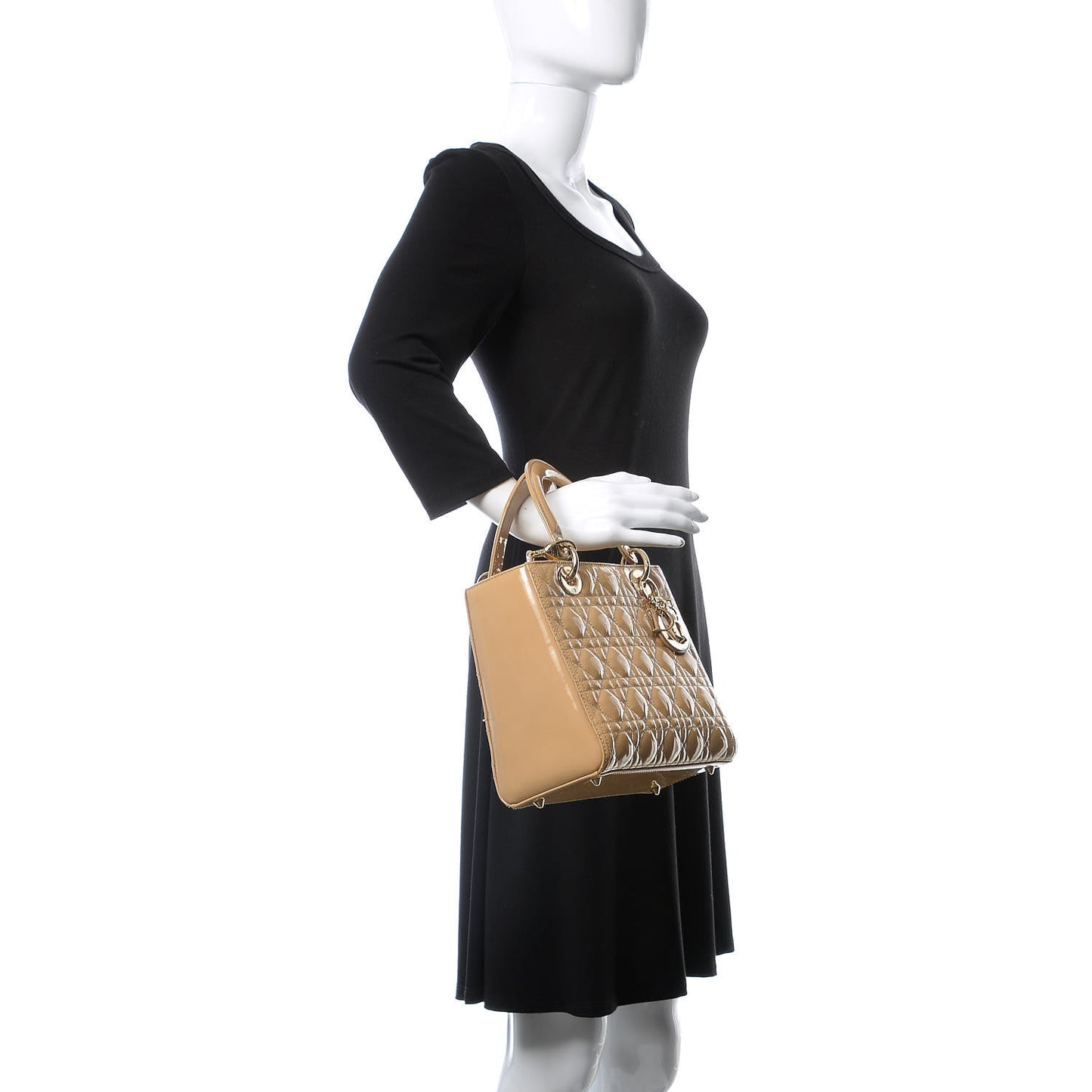Patent Cannage Medium Lady Dior Beige