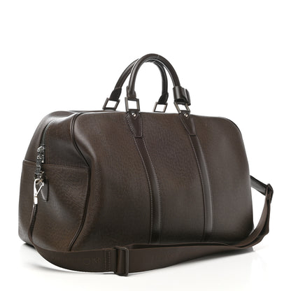 Louis Vuitton Taiga Kendall PM Acajou 2 of 14