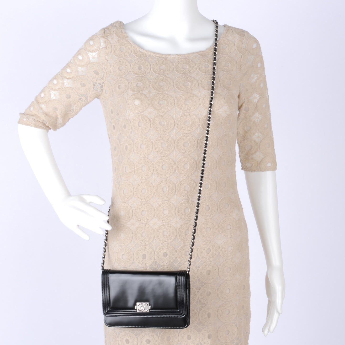 Glazed Calfskin Boy Wallet On Chain WOC Black