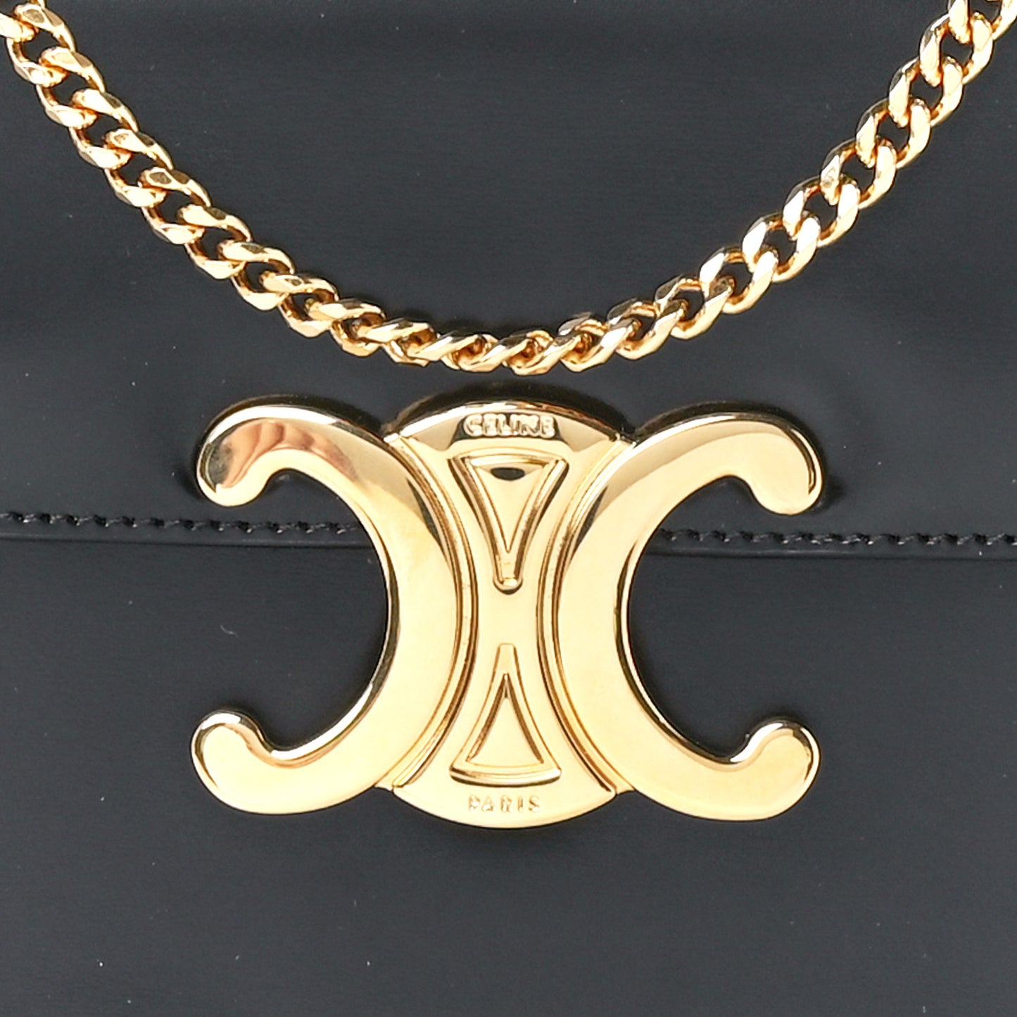Shiny Calfskin Triomphe Soir Clutch Black