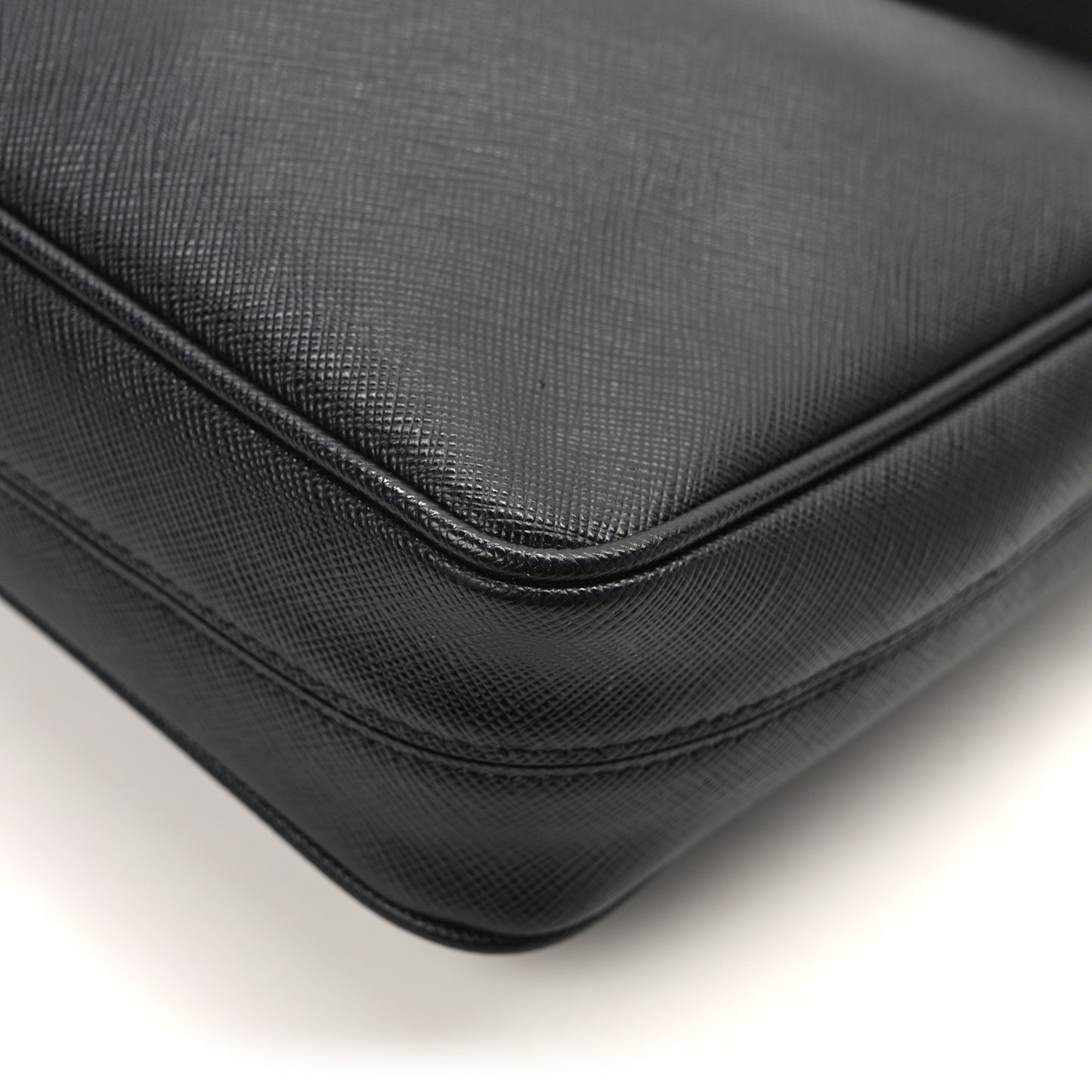 Saffiano Travel Pocket Zippered Shoulder Bag Black