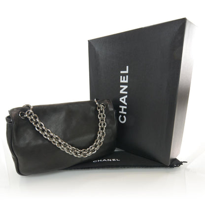Chanel Lambskin Medium Soft and Chain Flap Black 10 of 10