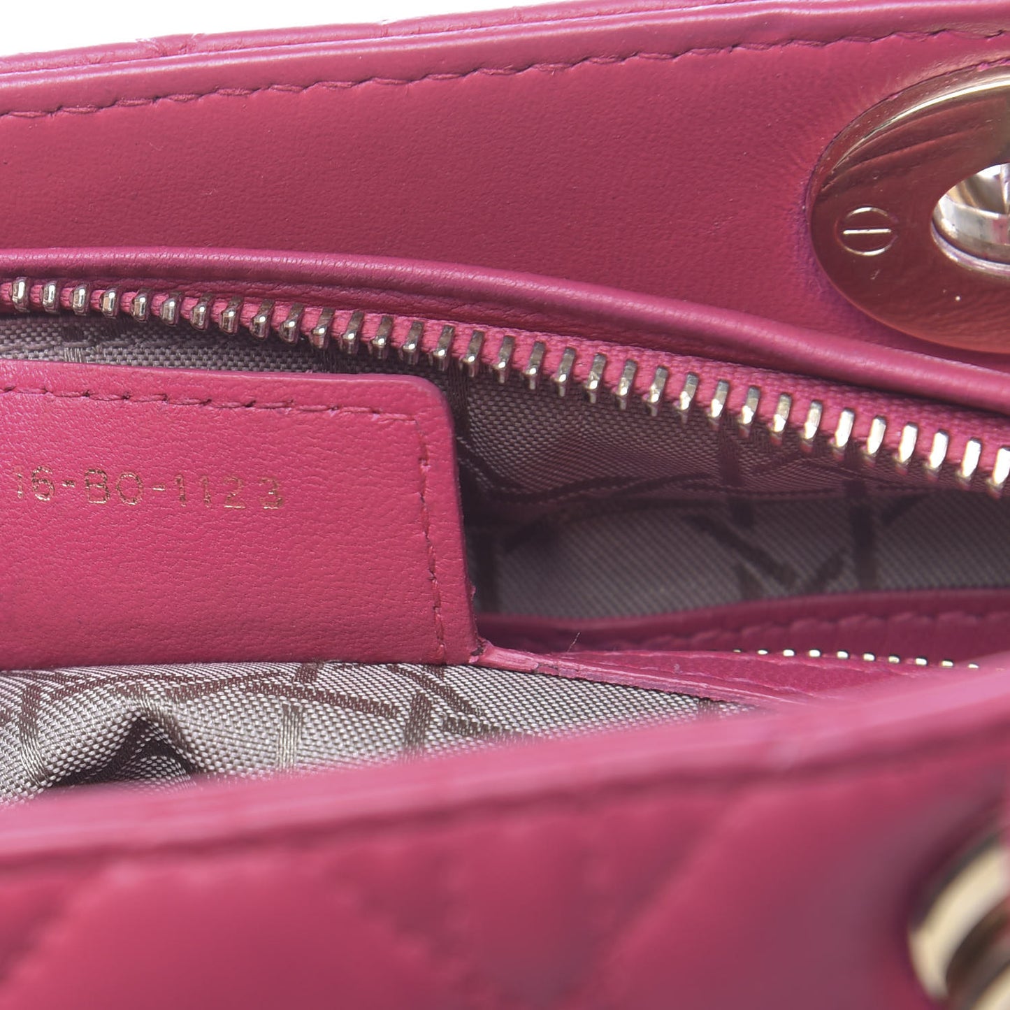 Lambskin Cannage Medium Lady Dior Fuchsia