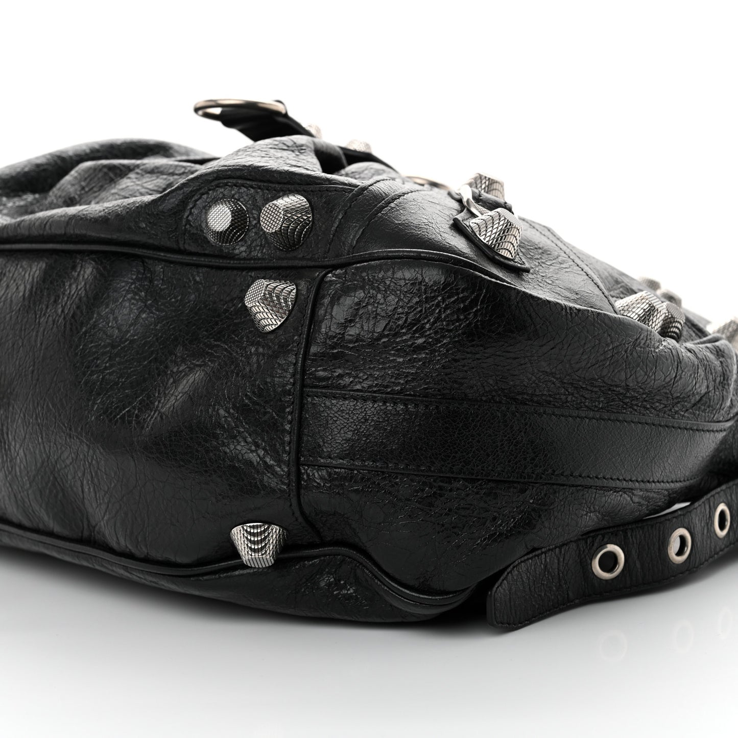 Agneau Arena Large Le Cagole Shoulder Bag Black
