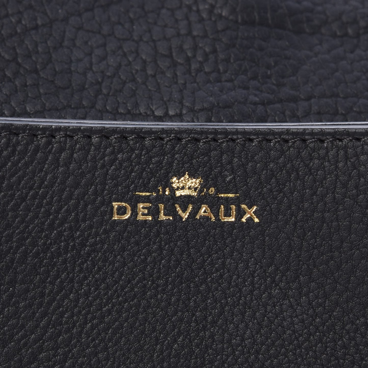 Crispy Calfskin Mini Le Mutin Saddle Bag Black
