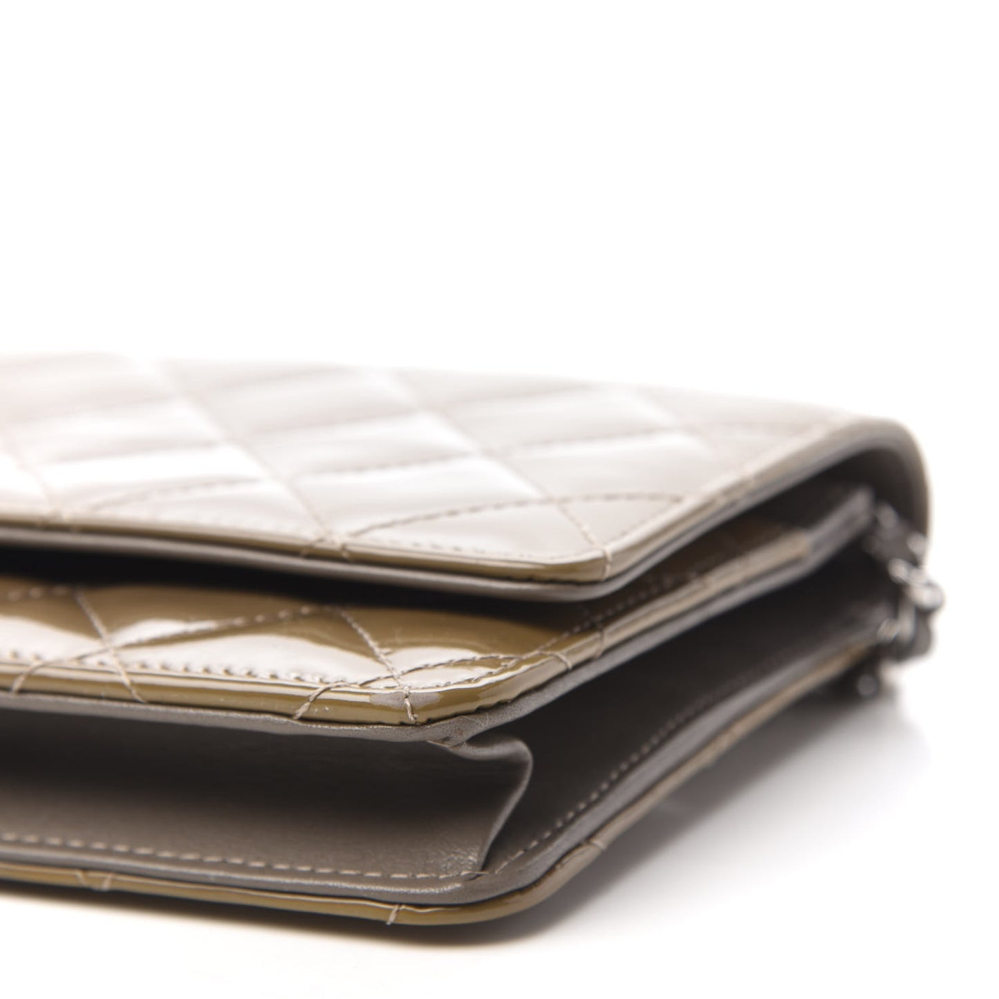 Patent Quilted Wallet On Chain WOC Brown