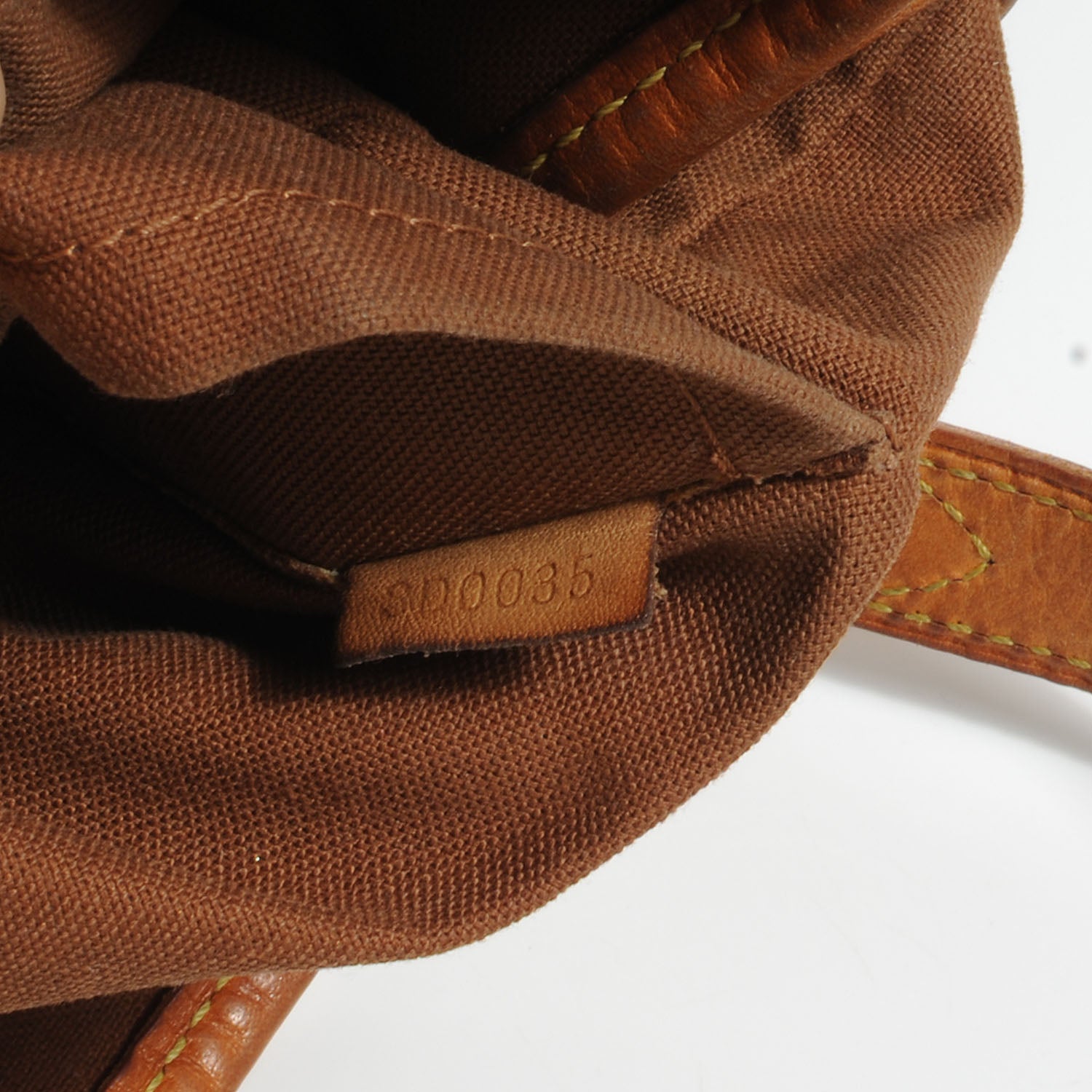 Louis Vuitton Monogram Batignolles 7 of 7