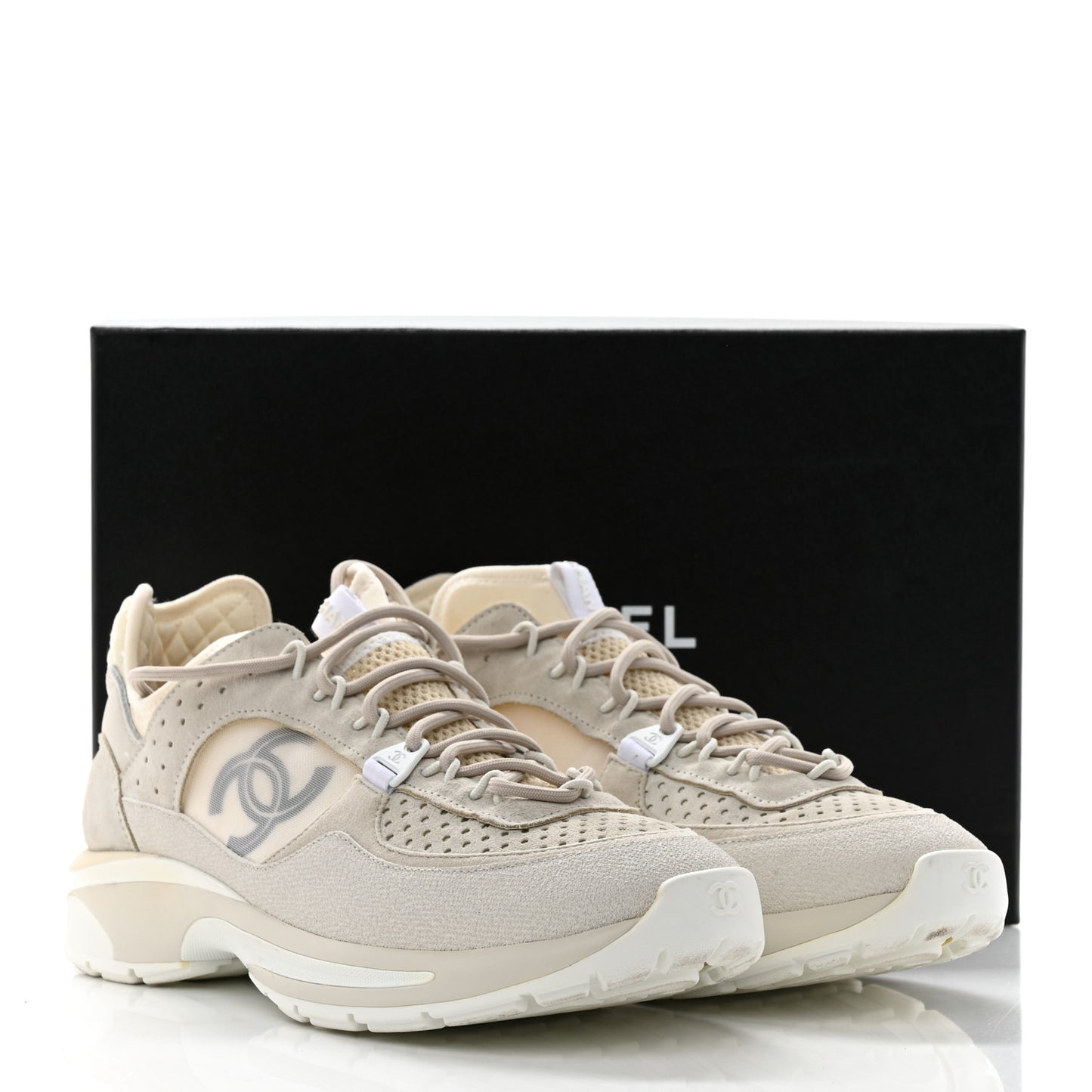 Suede Calfskin Mens CC Sneakers 42 White
