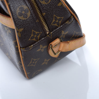 Louis Vuitton Monogram Blois 21 of 21