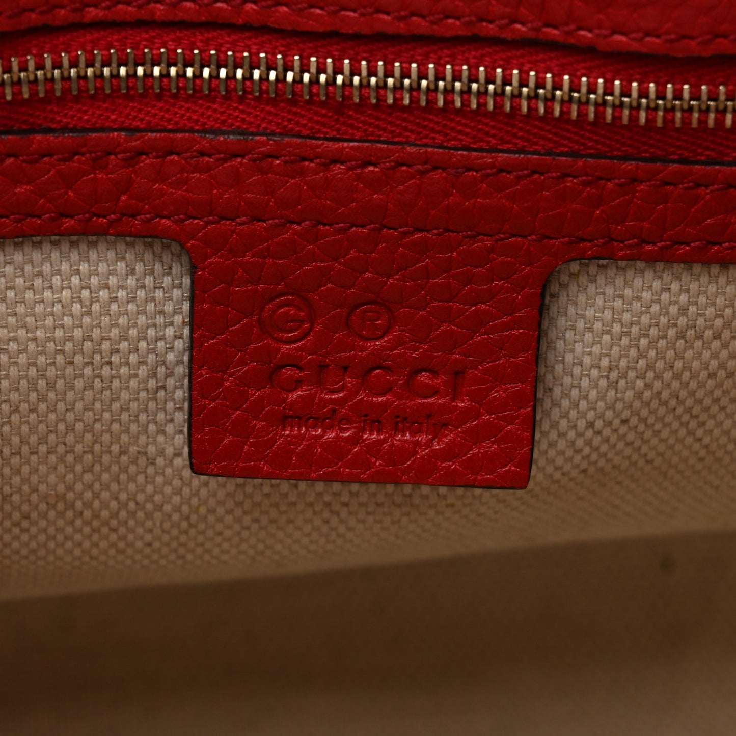Pebbled Calfskin Medium Soho Flap Crossbody Vibrant Red