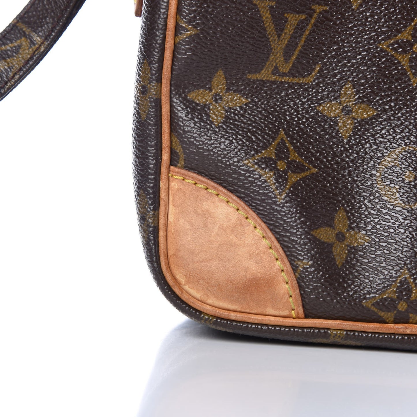 Monogram Amazone