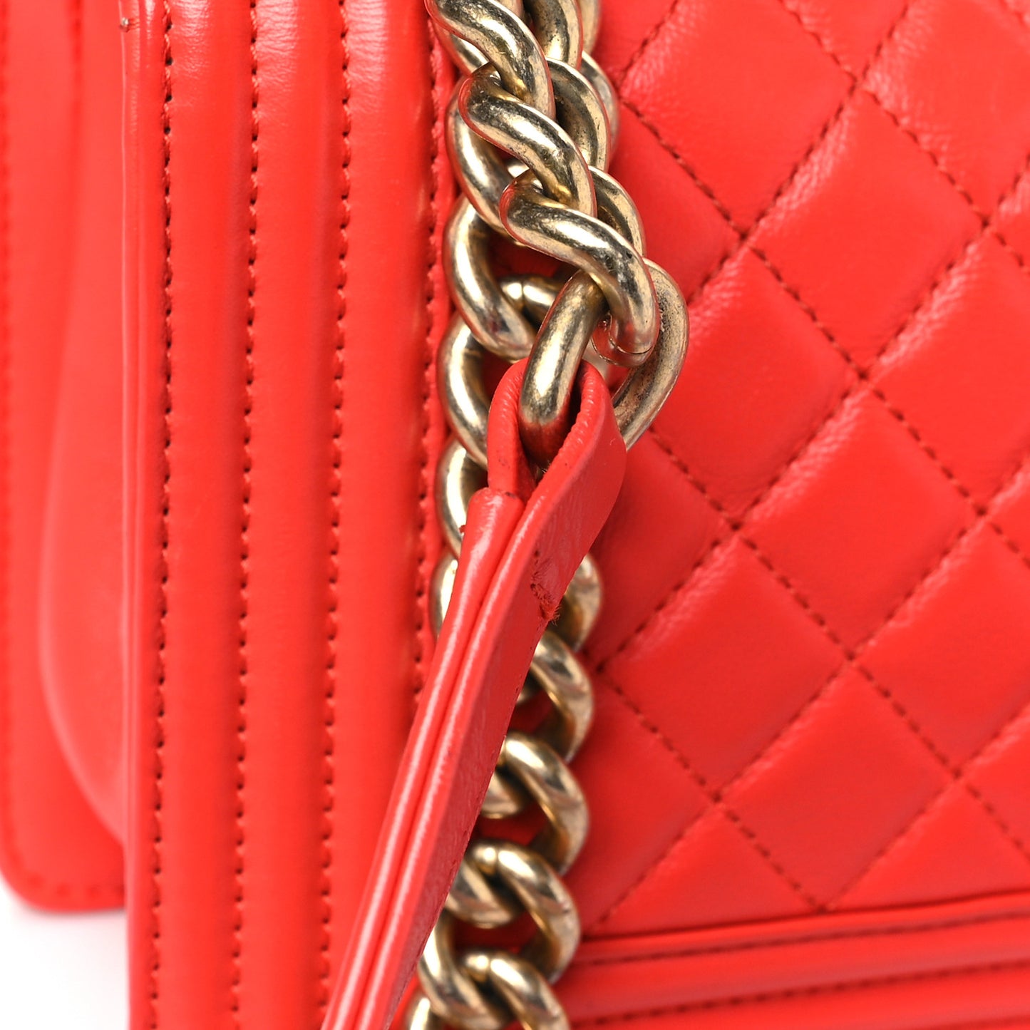 Lambskin Quilted Medium Boy Flap Red