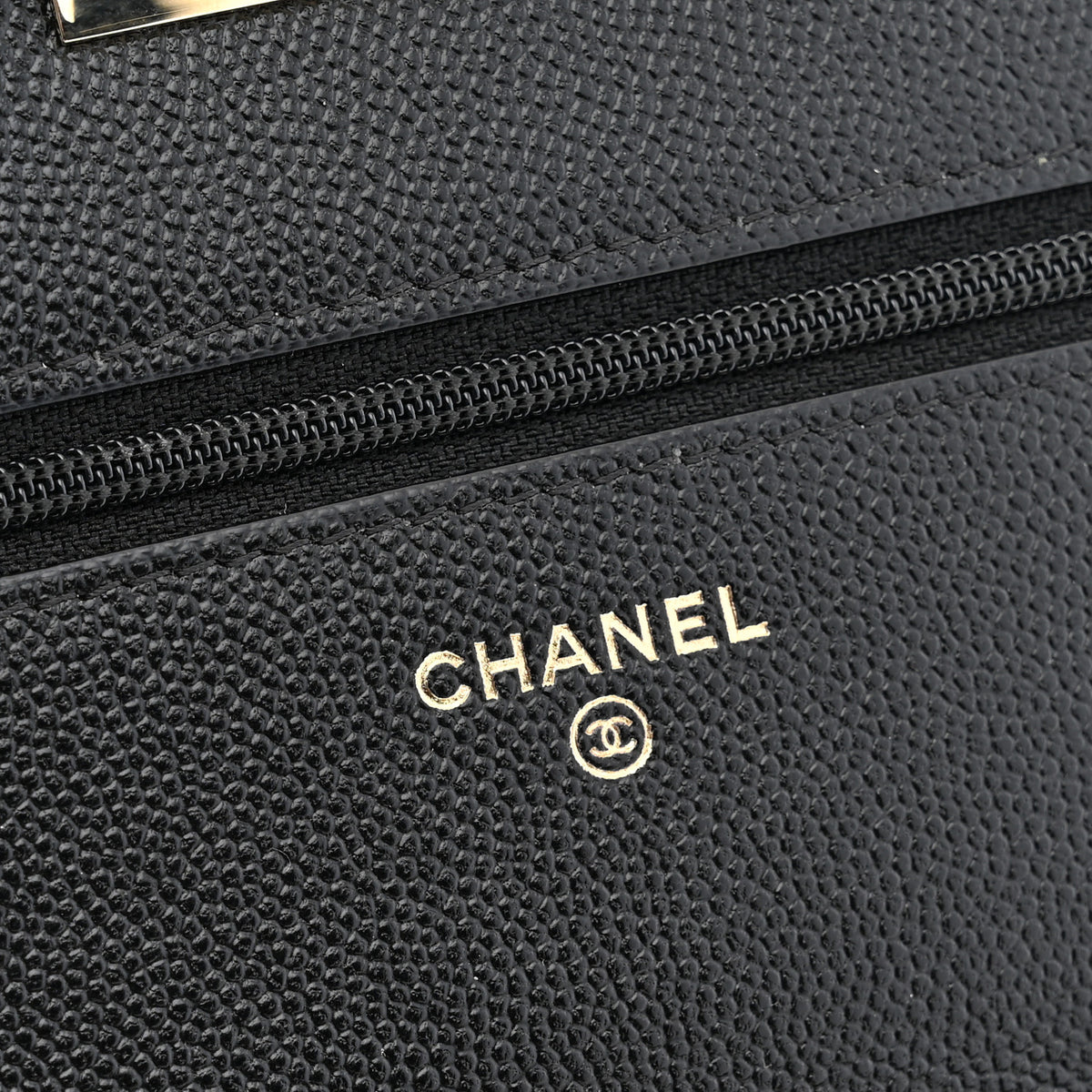 Caviar Quilted Golden Class Wallet On Chain WOC Black