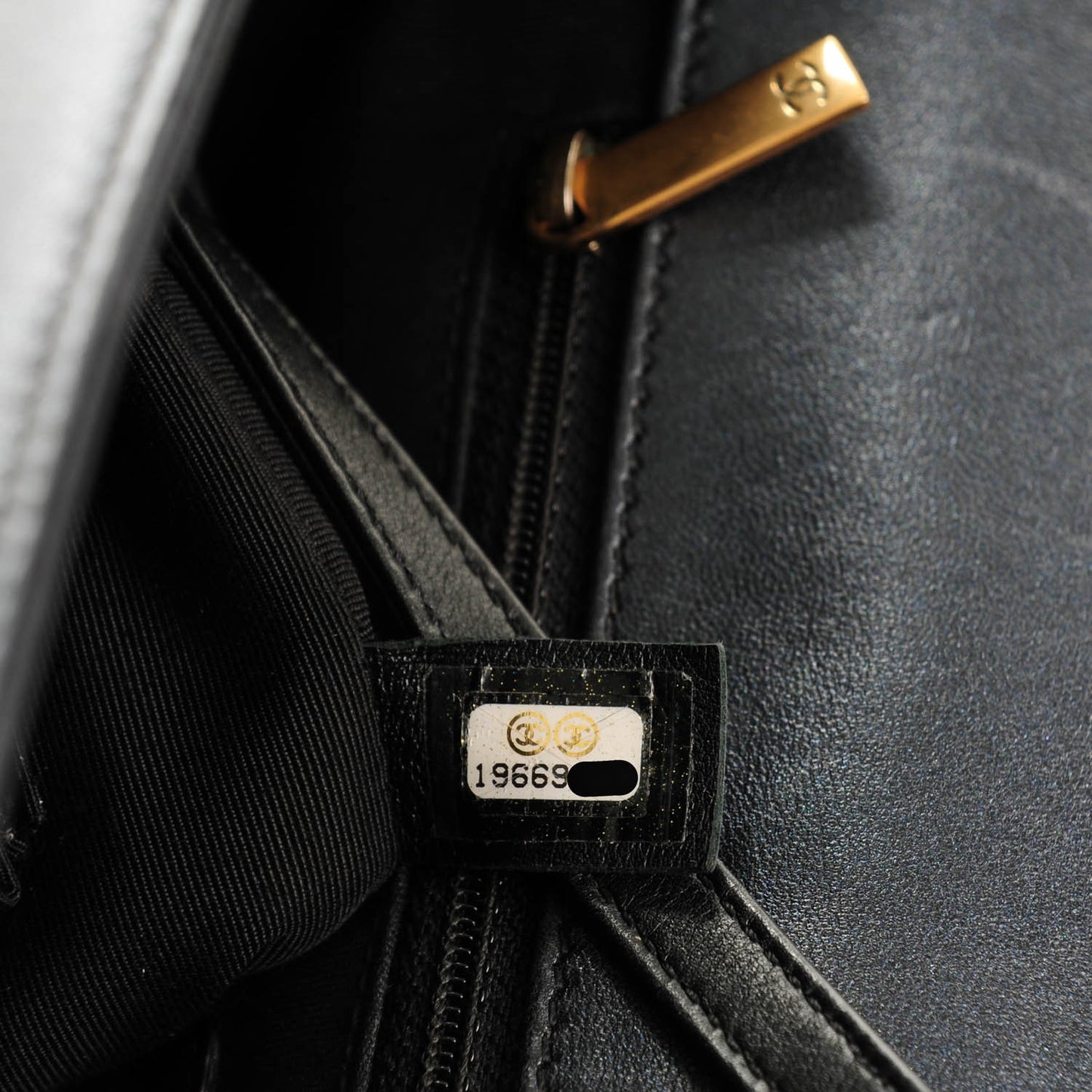 Lambskin Quilted Large Boy Flap Black