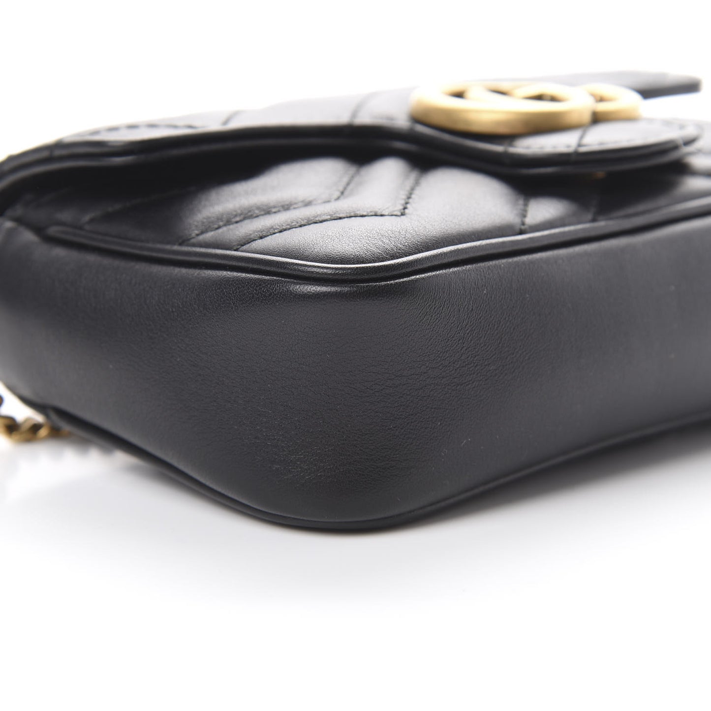 Calfskin Matelasse Super Mini GG Marmont Shoulder Bag Black