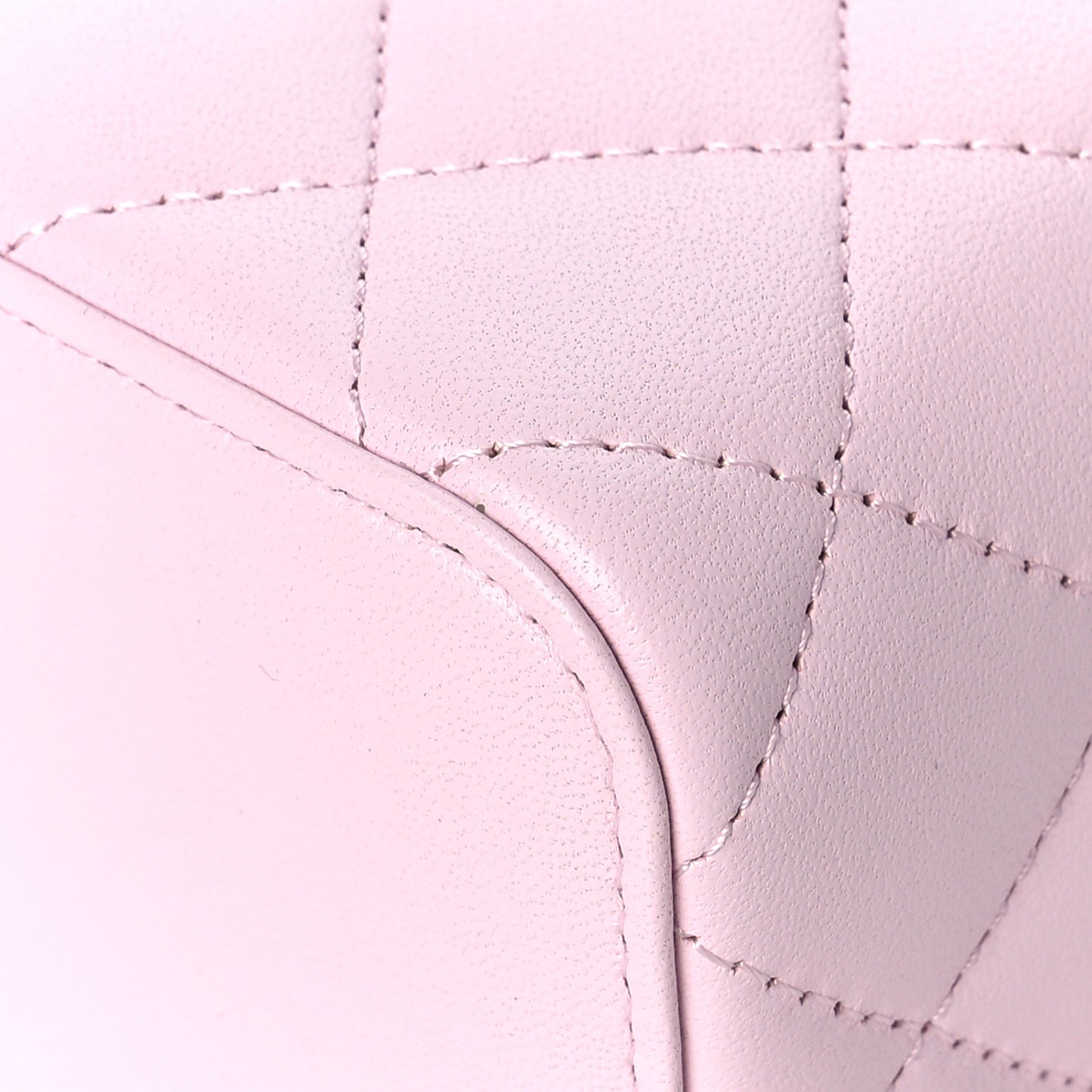 Lambskin Quilted Mini Top Handle Vanity Case With Chain Light Pink