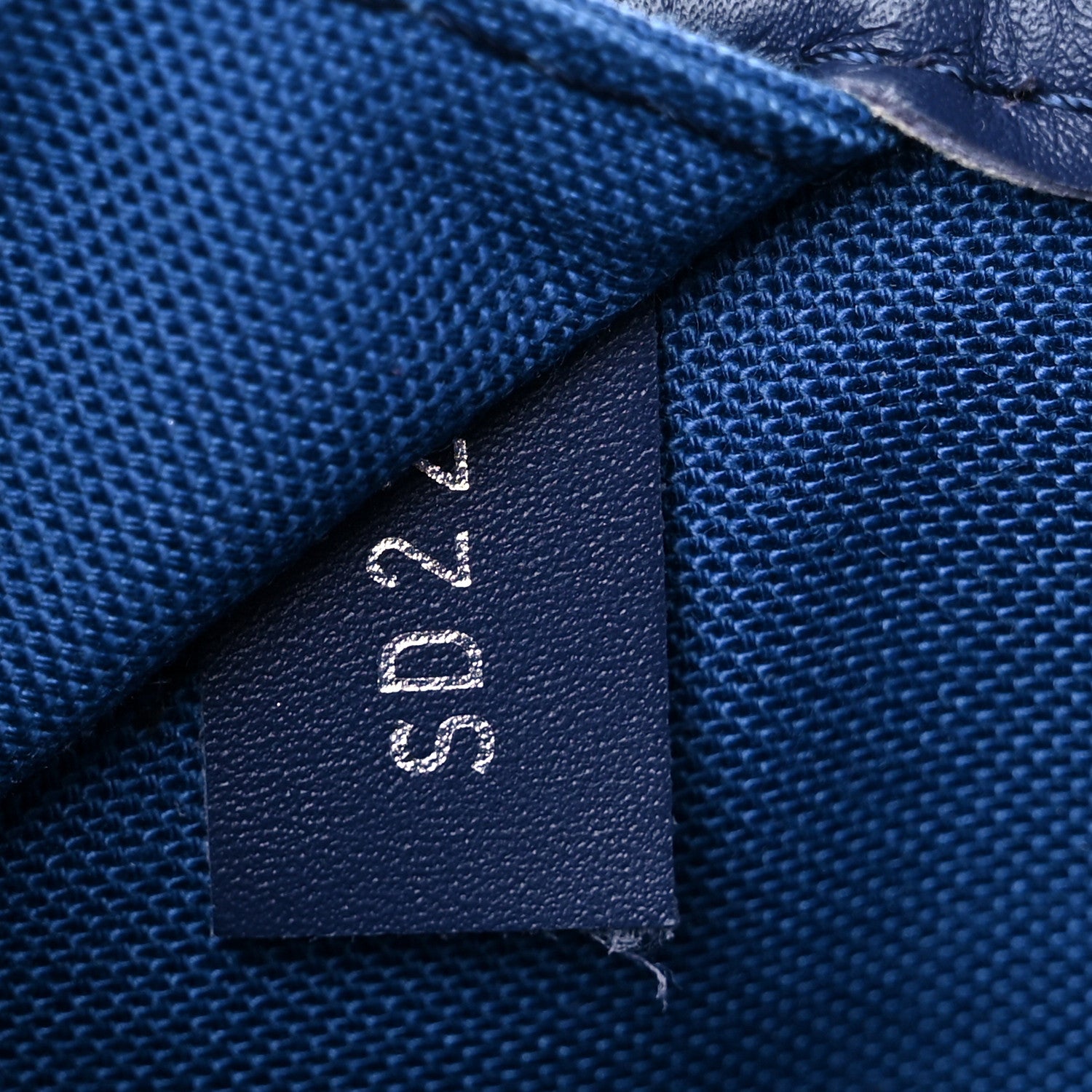 Louis Vuitton Monogram Escale Neverfull MM Blue 8 of 14