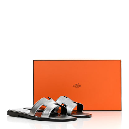 Hermes Metallic Epsom Oran Sandals 35.5 Argent 9 of 9