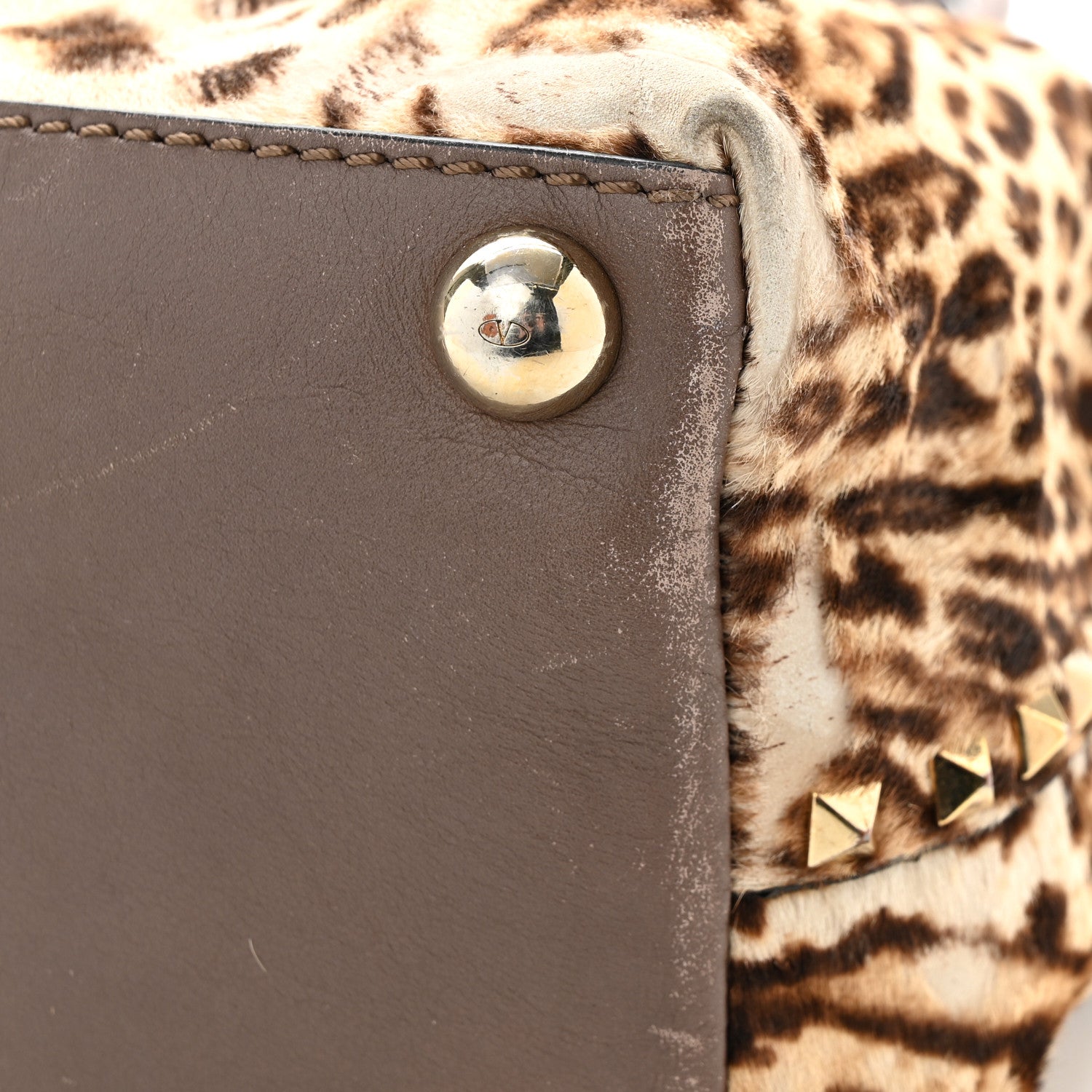 Valentino Garavani Calf Hair Cavallino Animal Rockstud Dome Satchel Leopard 13 of 17
