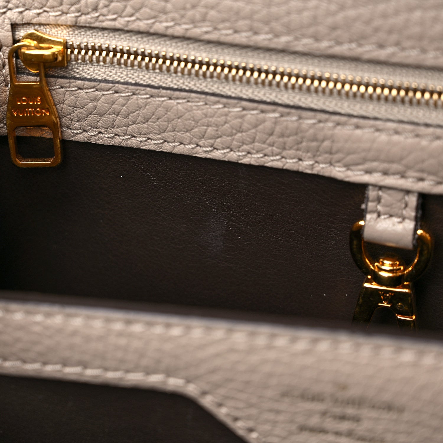 Louis Vuitton Taurillon Capucines PM Galet 9 of 11