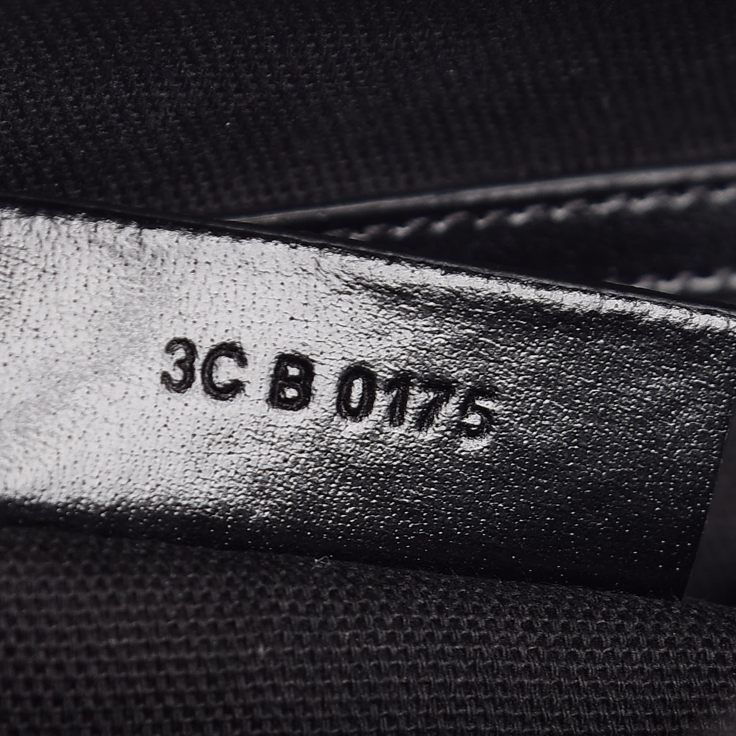 Givenchy Shiny Lord Calfskin Medium Antigona Black 7 of 7