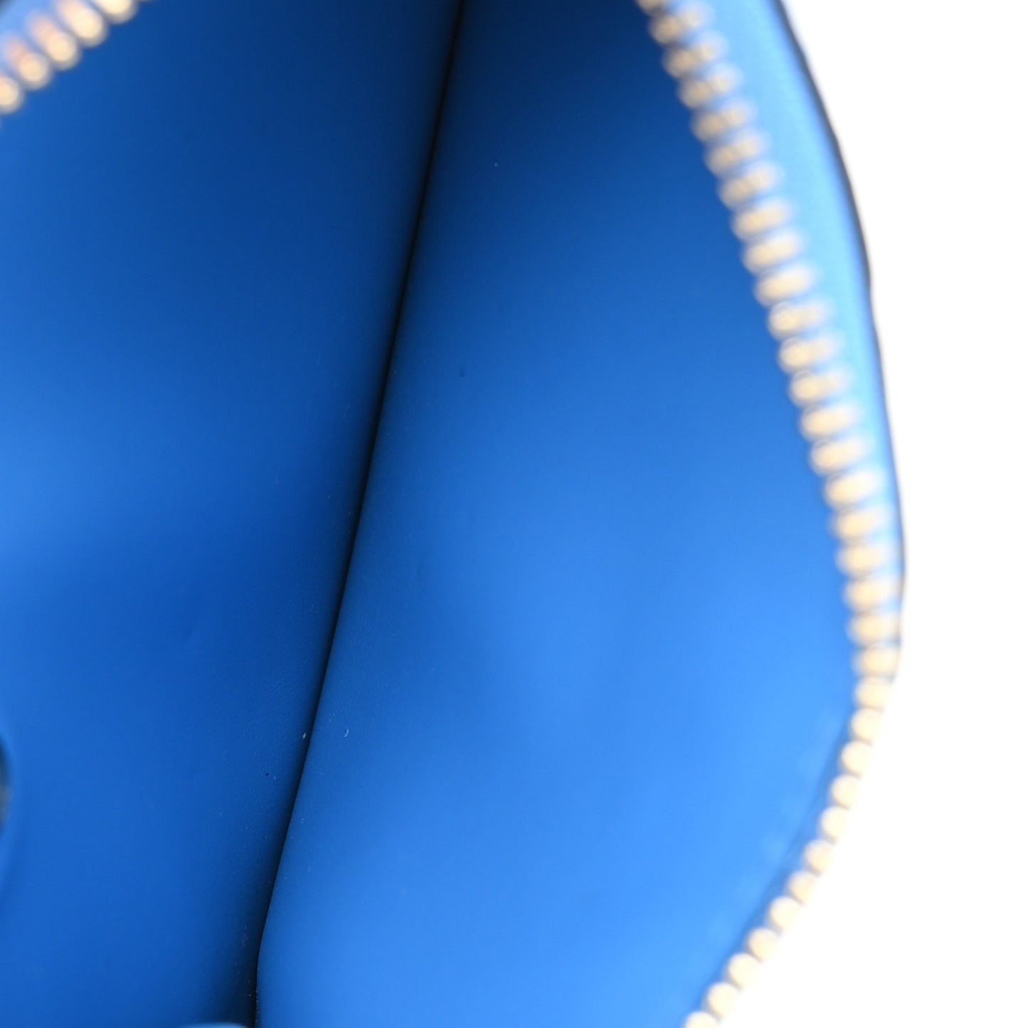 Vernis Valentine Key Pouch Light Blue