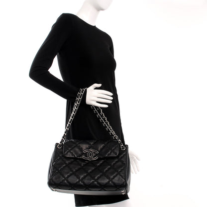 Chanel Calfskin Double Stitch Large Hamptons Flap Bag Black 2 of 9