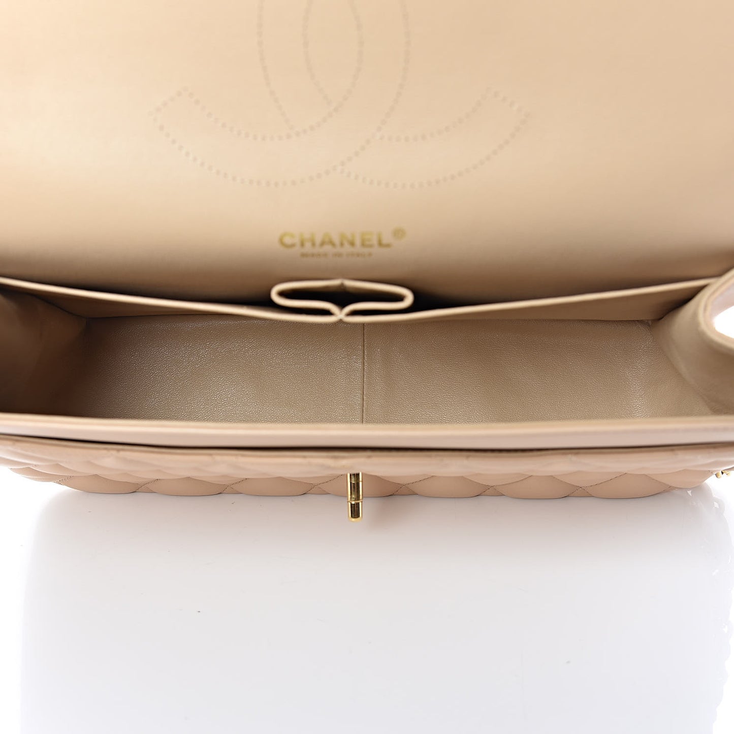 Lambskin Quilted Jumbo Double Flap Beige Clair