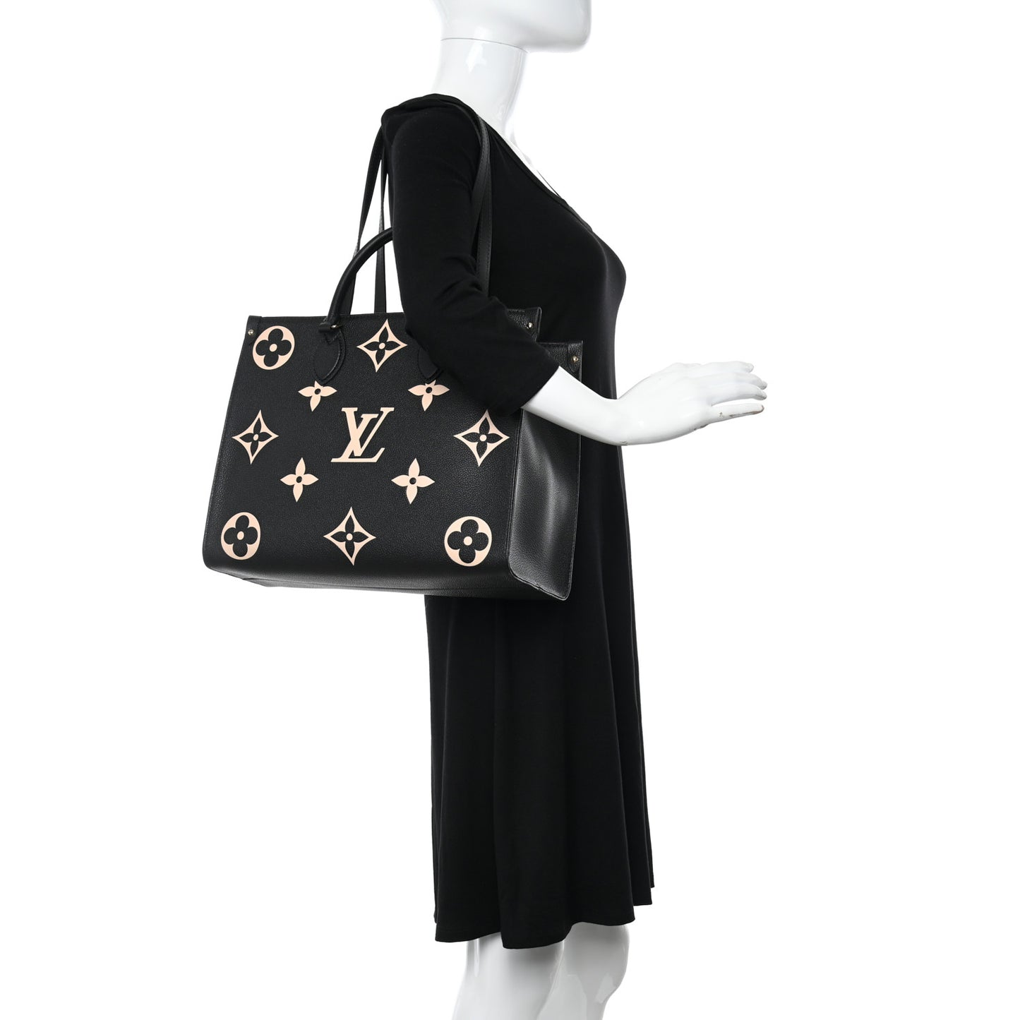 Empreinte Monogram Giant Onthego MM Black Beige