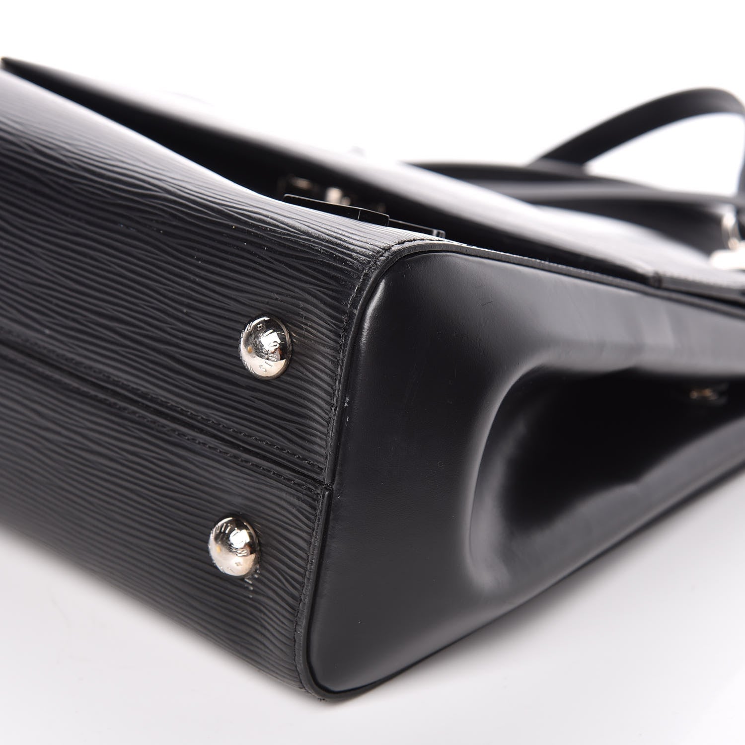 Louis Vuitton Epi Cluny MM Black 10 of 11