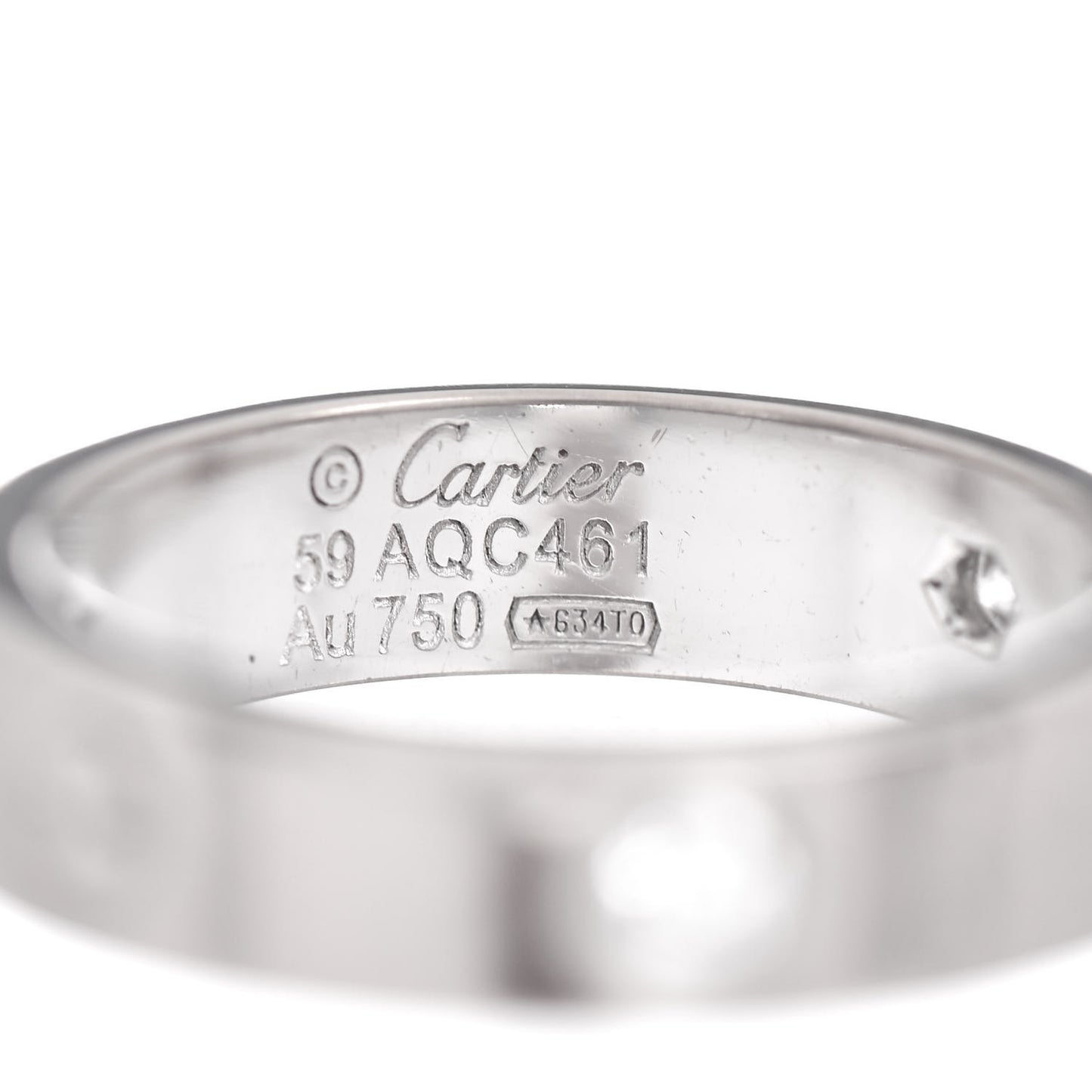 18K White Gold 3 Diamond 5.5mm LOVE Ring 59 8.75