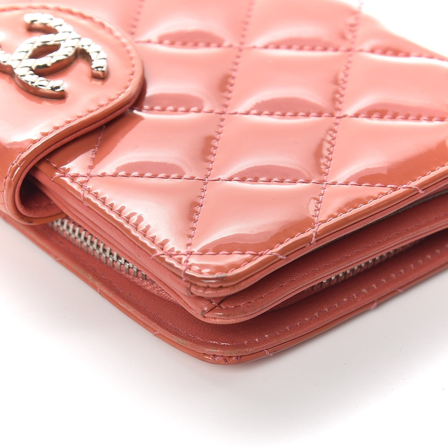 Patent Quilted Brilliant Zipped Pocket Wallet Pink
