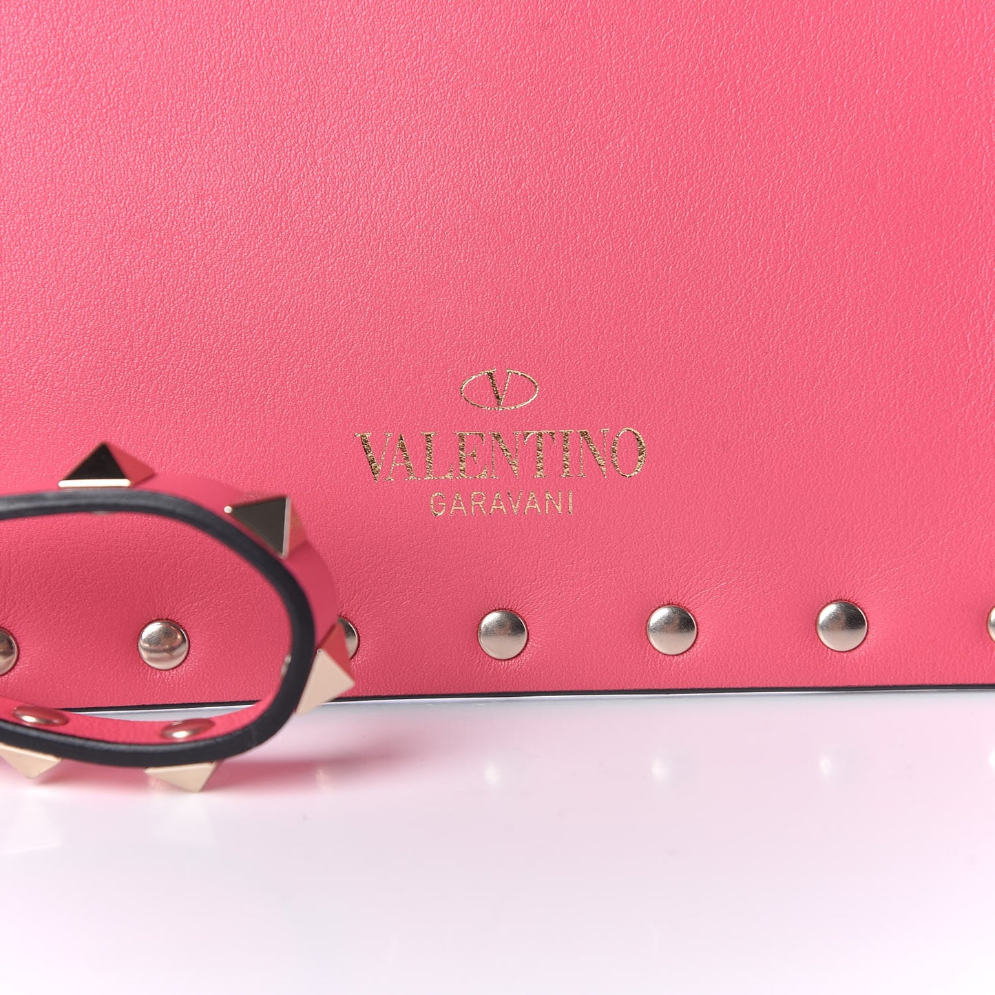 Vitello Medium Rockstud Envelope Flat Wristlet Pouch Shadow Pink