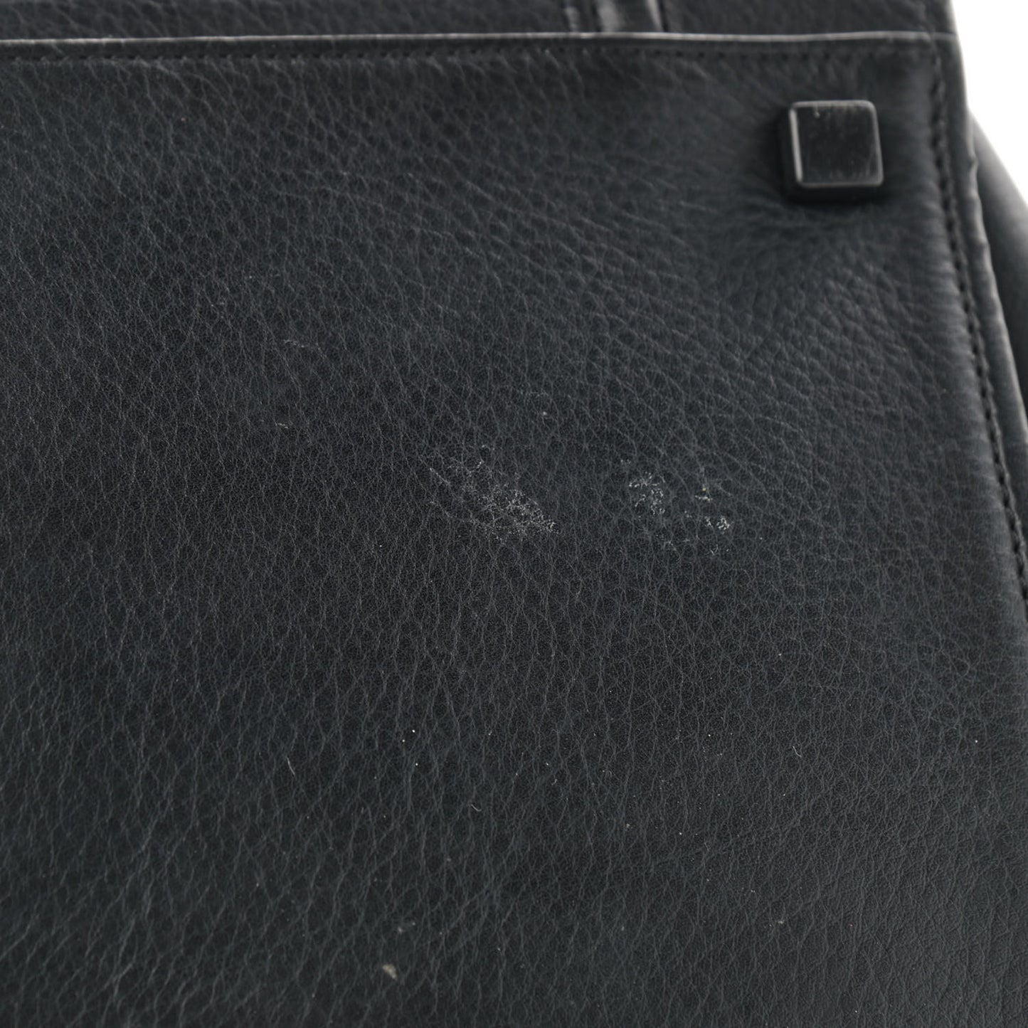 Supple Calfskin Medium Phantom Luggage Black