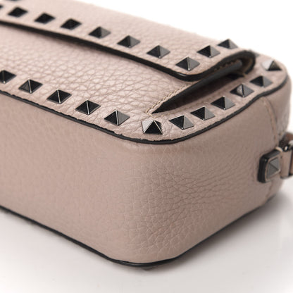 Valentino Garavani Grained Calfskin Small Rockstud Flap Pocket Camera Crossbody Bag Poudre 7 of 9