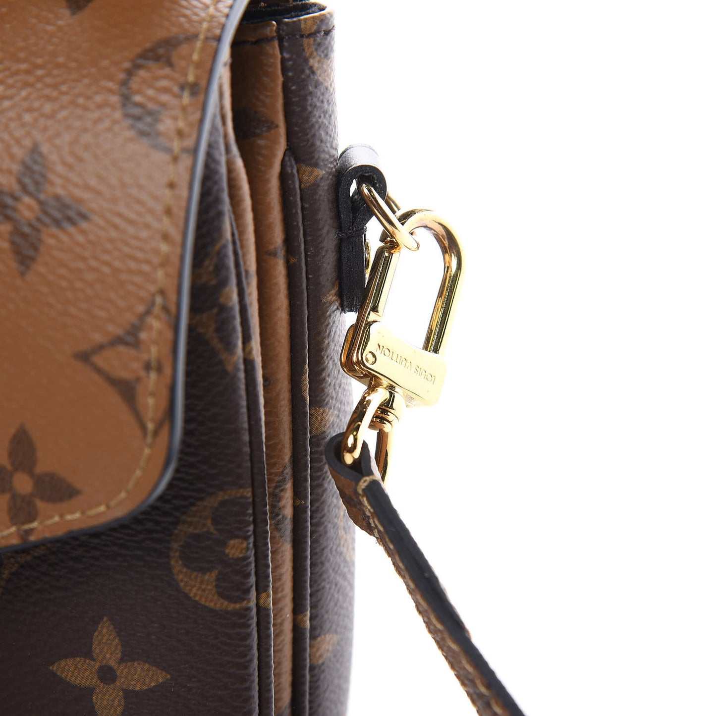 Reverse Monogram Pochette Metis