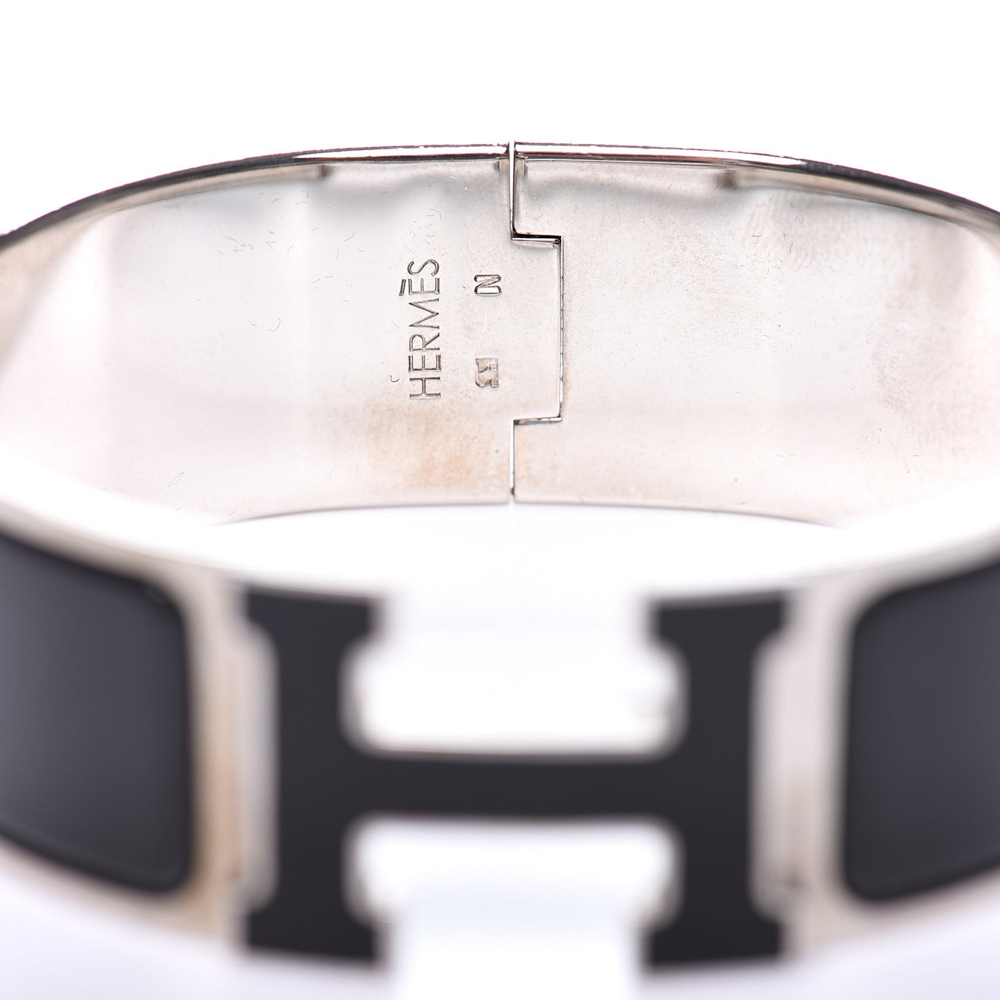Enamel Wide Clic Clac H Bracelet PM Black
