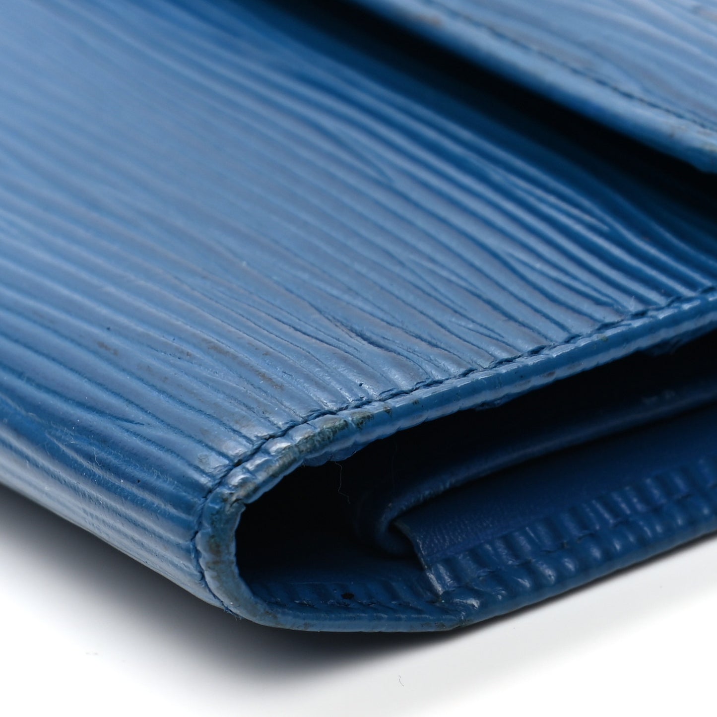 Epi Porte-Monnaie Billets Tresor Wallet Myrtille